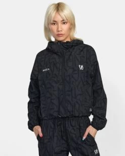 RVCA THUG ROSE WINDBREAKER JACKET