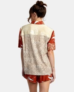 RVCA DONNY SHORT SLEEVE SHIRT 7 RVCA DONNY SHORT SLEEVE SHIRT -Rvca avjwt00187 rvcaw cre bck1