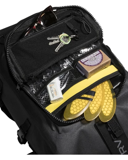 RVCA WELD 27 L BACKPACK 5 RVCA WELD 27 L BACKPACK - Image 5