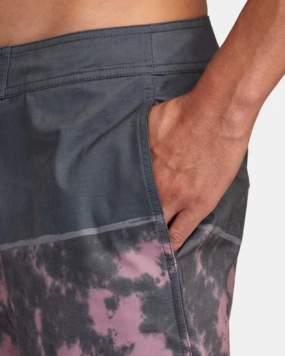 RVCA COUNTY BOARDSHORTS 18" 4 RVCA COUNTY BOARDSHORTS 18" - Image 4