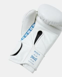 RVCA EVERLAST X BENJ GLOVE -Rvca avyhn00106 rvcaf wht dtl1