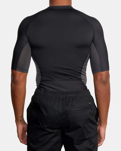 RVCA COMPRESSION PERFORMANCE SPORT T-SHIRT 3 RVCA COMPRESSION PERFORMANCE SPORT T-SHIRT - Image 3