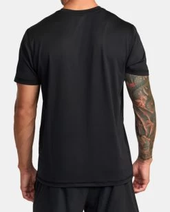 RVCA RUNNER TECHNICAL SHORT SLEEVE T-SHIRT -Rvca avykt00269 rvcaw blk bck3
