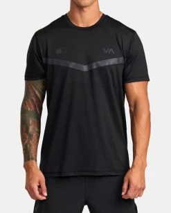 RVCA RUNNER TECHNICAL SHORT SLEEVE T-SHIRT