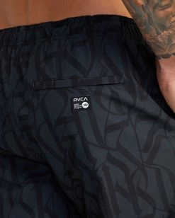 RVCA THUG ROSE YOGGER TECHNICAL JOGGERS 9 RVCA THUG ROSE YOGGER TECHNICAL JOGGERS -Rvca avynp00192 rvcaw blk dtl2