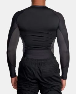 RVCA COMPRESSION SPORT LONG SLEEVE T-SHIRT -Rvca avywr00102 rvcaw blk bck3