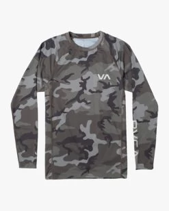 RVCA LONG SLEEVE RASHGUARD -Rvca avywr00119 rvcaf cam frt1