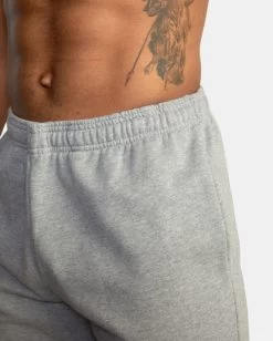 RVCA VA ESSENTIAL SWEATSHORTS 18" 9 RVCA VA ESSENTIAL SWEATSHORTS 18" -Rvca avyws00142 rvcaw shbh dtl1