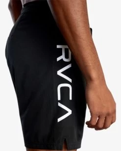 RVCA FIGHT SCRAPPER ELASTIC WALKSHORTS 17" 9 RVCA FIGHT SCRAPPER ELASTIC WALKSHORTS 17" -Rvca avyws00174 rvcaw blk dtl2