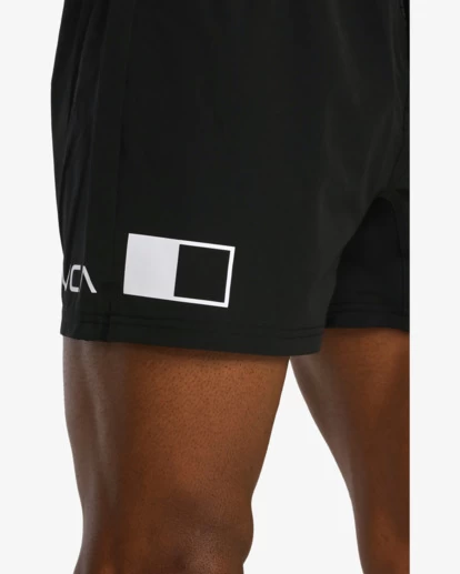 RVCA FIGHT SCRAPPER ELASTIC WALKSHORTS 15" 4 RVCA FIGHT SCRAPPER ELASTIC WALKSHORTS 15" - Image 4