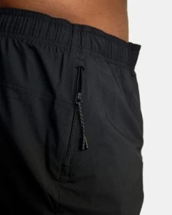 RVCA YOGGER JOGGER ELASTIC RUNNING SHORTS 15" 10 RVCA YOGGER JOGGER ELASTIC RUNNING SHORTS 15" -Rvca avyws00228 rvcaw blk dtl3