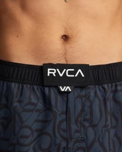 RVCA THUG ROSE FIGHT SCRAPPER 15" TECHNICAL SHORTS 10 RVCA THUG ROSE FIGHT SCRAPPER 15" TECHNICAL SHORTS -Rvca avyws00256 rvcaw blk dtl3