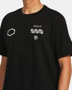RVCA BARRON MAMIYA T-SHIRT 10 RVCA BARRON MAMIYA T-SHIRT -Rvca avyzt01740 rvcaw blk dtl1