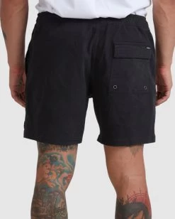 RVCA ESCAPE ELASTIC WALKSHORTS 17” -Rvca m2073ree rvcaw blk dtl3