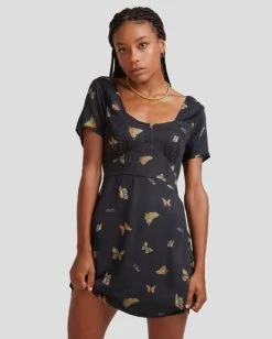 RVCA MEL G | FLUTTER FENCED DRESS -Rvca uvjwd00107 rvcaw blk frt2