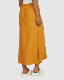 RVCA ANNIKA TIE SKIRT -Rvca uvjwk00115 rvcaw rrd0 bck5