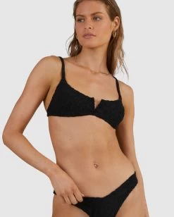 RVCA WILD V WIRE BIKINI TOP -Rvca uvjx300102 rvcaw blk dtl1