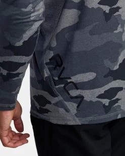 RVCA SPORT VENT LONG SLEEVE T-SHIRT 10 RVCA SPORT VENT LONG SLEEVE T-SHIRT -Rvca v9011rsv rvcaw cam dtl2